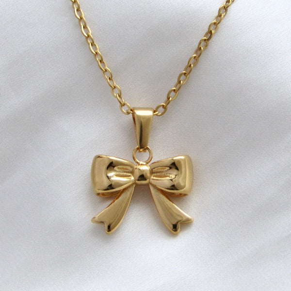 Cutesy Bow Necklace