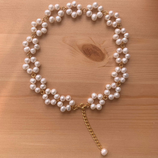 Daisy Chain Pearl Necklace