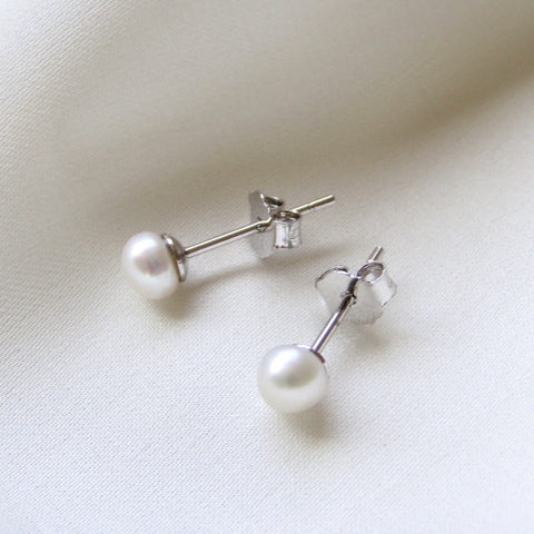 Silver Pearl Studs