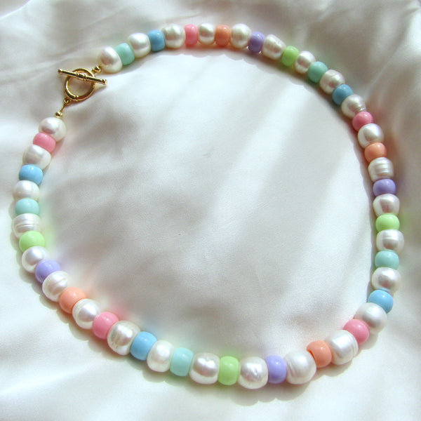 Pastel Chunky Beaded Pearl Necklace