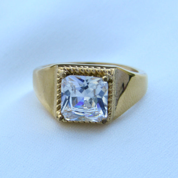 Luxe Signet Ring