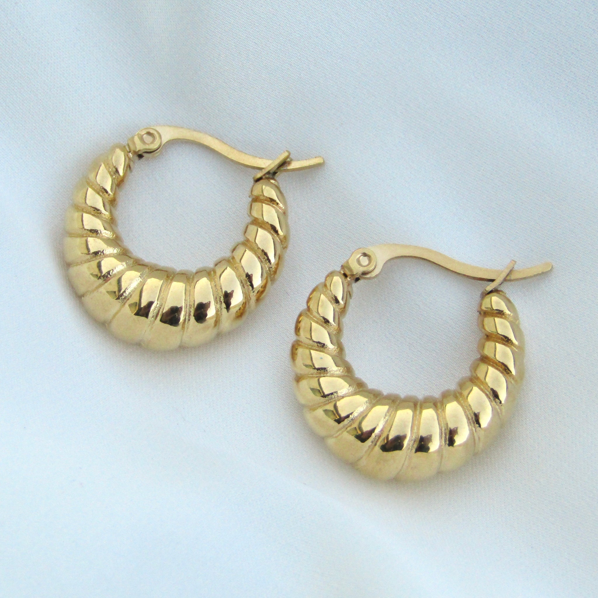 Chunky Gold Twirl Hoops