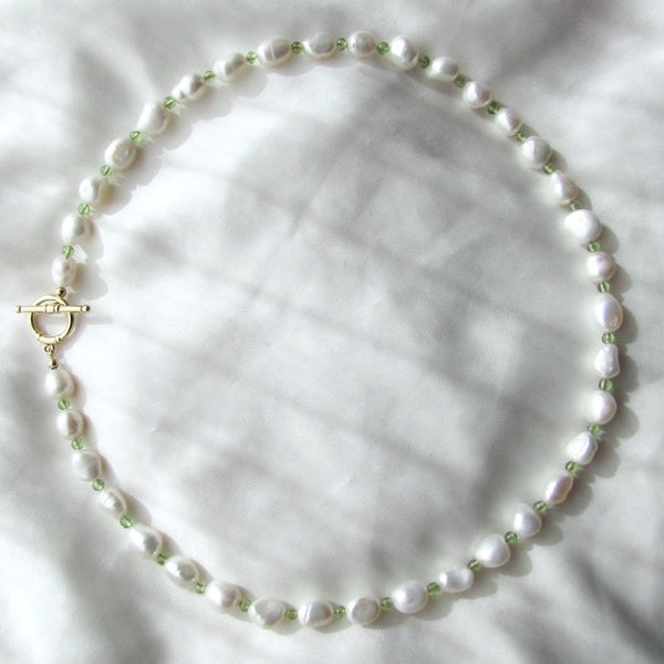 Peridot Pearl Necklace