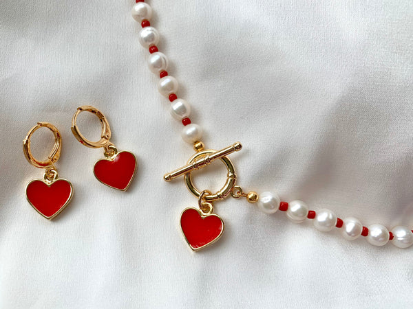 Red Heart Pearl Necklace