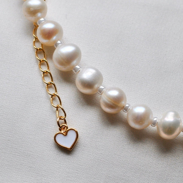 White Heart Pearl Bracelet