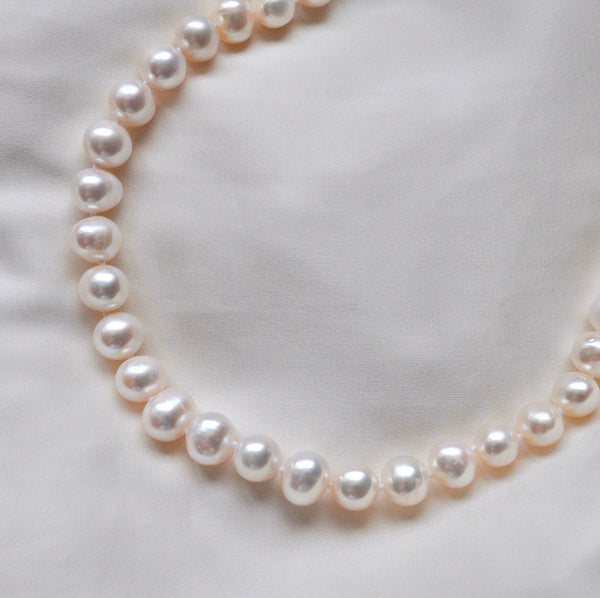 Large Pearl Necklace