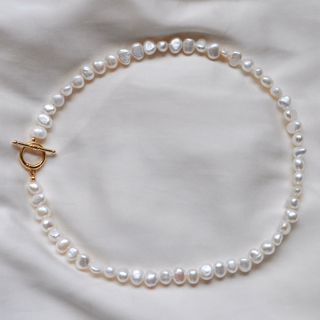 Oblong Pearl Necklace – chloe james