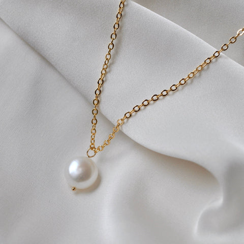 Gold Button Pearl Necklace